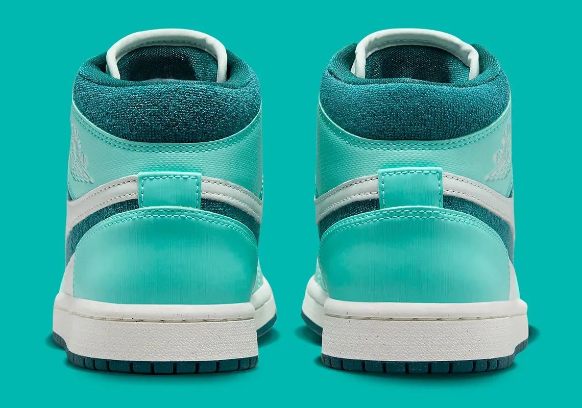 Jordan 1 Mid Chenille Bleached Turquoise